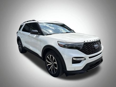 Used 2020 Ford Explorer ST w/ Premium Technology Package AWD/4WD image 8