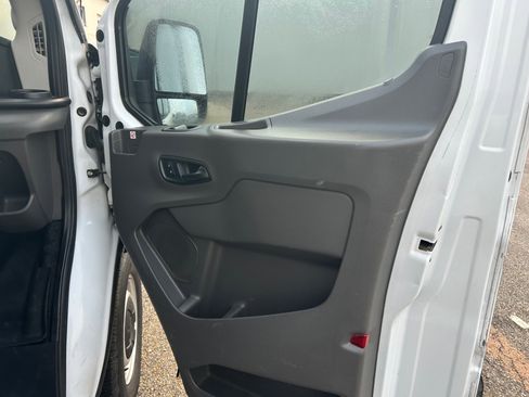 Used 2020 Ford Transit 250 148 High Roof Extended image 8