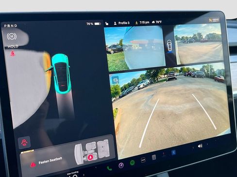 Used 2025 Tesla Model Y Long Range image 13