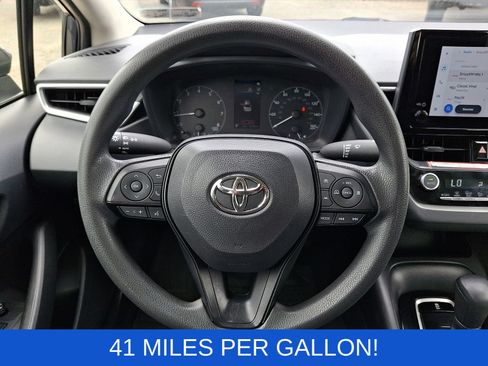 Used 2023 Toyota Corolla LE w/ LE Convenience Package FWD image 20