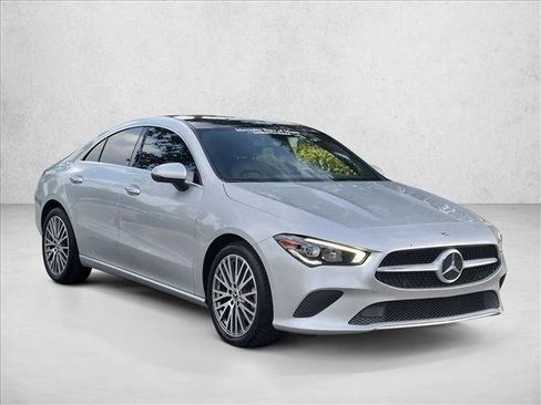 Used 2023 Mercedes-Benz CLA 250 image 3