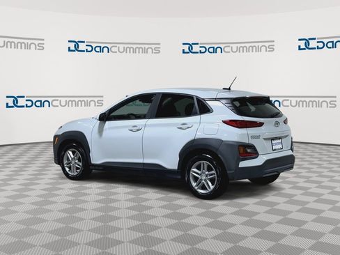 Used 2021 Hyundai Kona SE image 7
