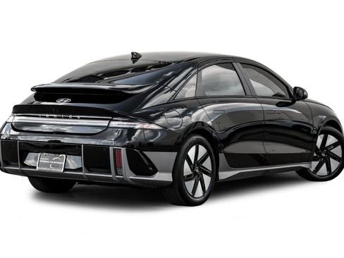 Used 2024 Hyundai Ioniq 6 SE image 7