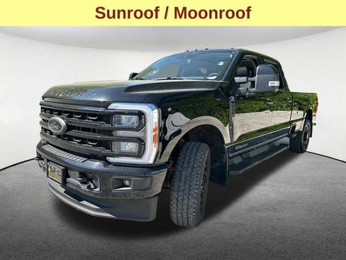 Used 2023 Ford F250 Lariat w/ Lariat Ultimate Package AWD/4WD image 5