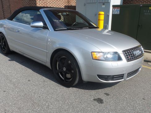 Used 2005 Audi S4 Cabriolet image 4