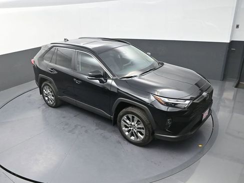 Used 2025 Toyota RAV4 XLE Premium w/ Weather Package image 19