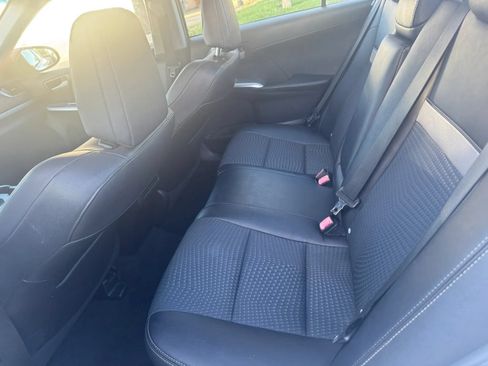 Used 2013 Toyota Camry SE FWD image 6