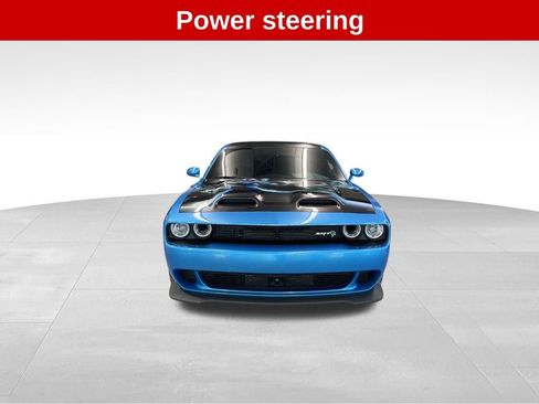 Used 2023 Dodge Challenger SRT Hellcat w/ Driver Convenience Group image 9