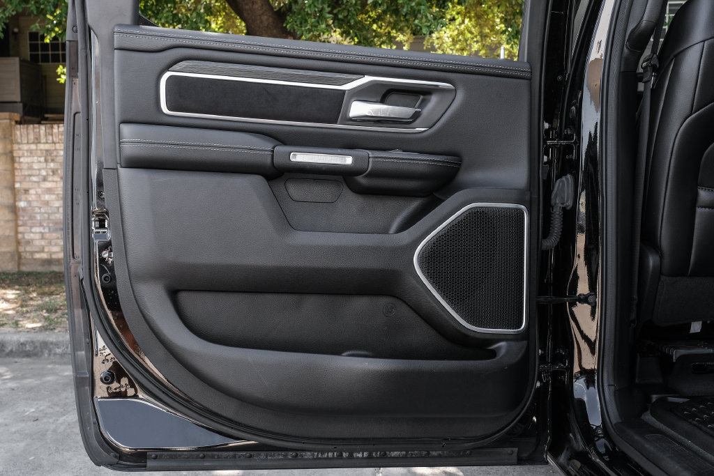 Used 2023 RAM 1500 Laramie AWD/4WD image 64