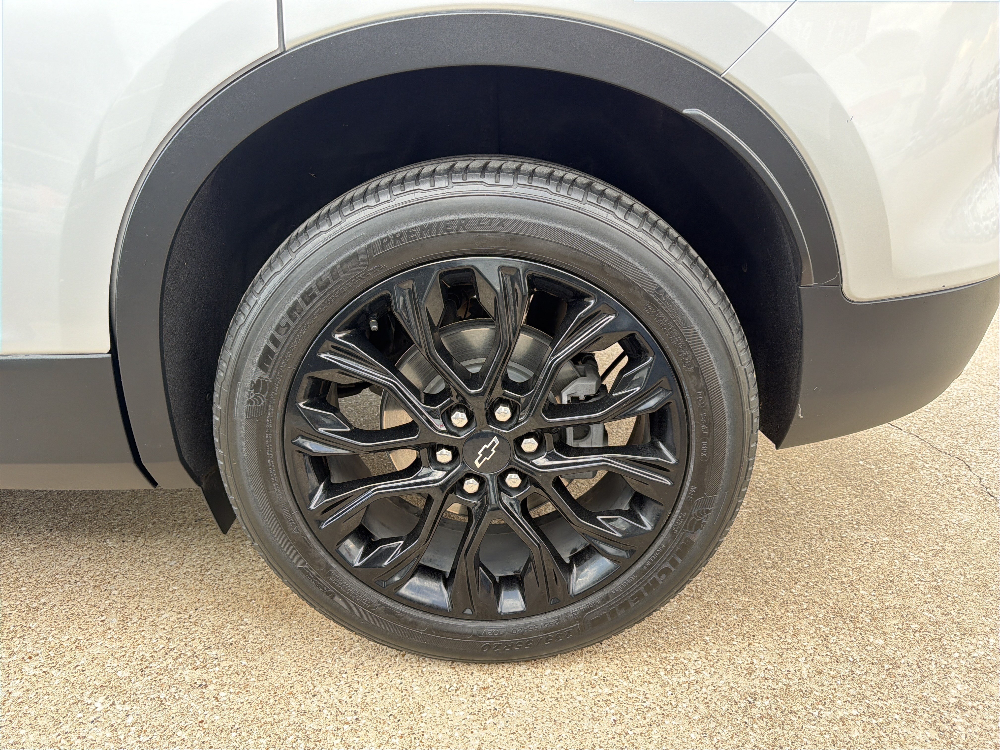 Used 2022 Chevrolet Blazer LT FWD image 30