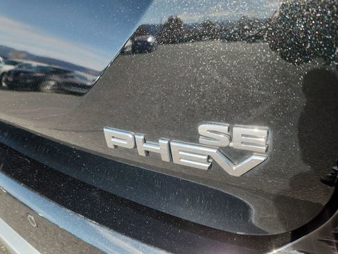 Used 2023 Mitsubishi Outlander SE image 15