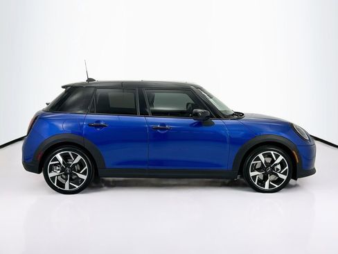 New 2026 MINI Cooper 4-Door Hardtop image 4