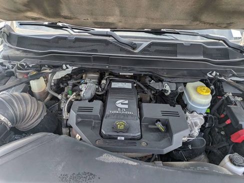 Used 2022 RAM 3500 Big Horn AWD/4WD image 9