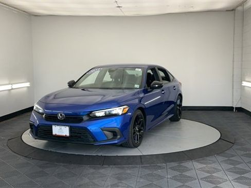 Used 2023 Honda Civic Sport image 7