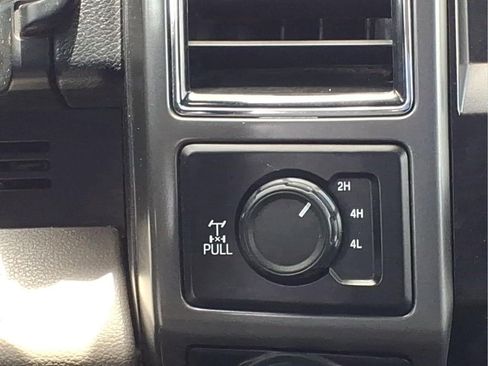 Used 2019 Ford F150 XLT w/ Equipment Group 301A Mid AWD/4WD image 20