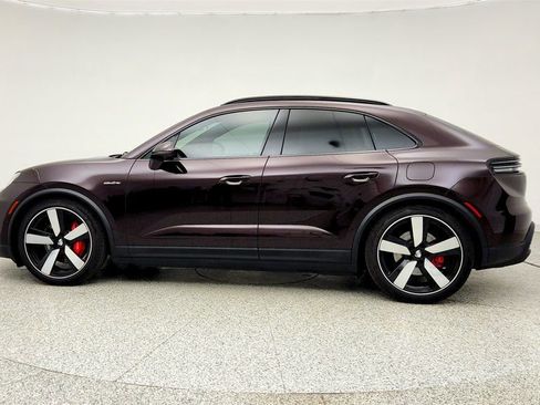 Used 2025 Porsche Macan 4S Electric w/ Premium Package AWD/4WD image 8