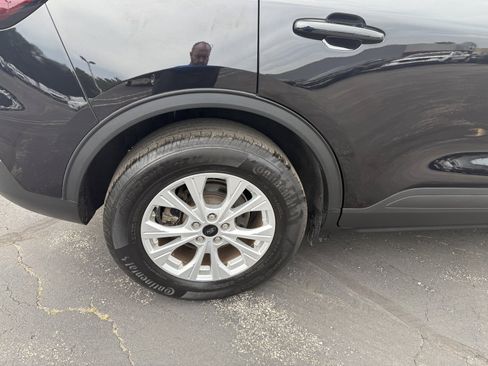 Used 2023 Ford Escape Active AWD/4WD image 11