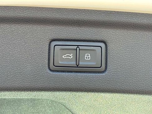 Used 2025 Audi A5 2.0T Premium Plus image 15