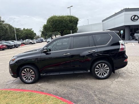 Used 2022 Lexus GX 460 Luxury w/ Off Road Package AWD/4WD image 2