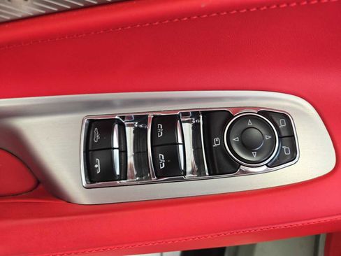 Used 2024 Chevrolet Corvette E-Ray w/ ZER Performance Package image 9