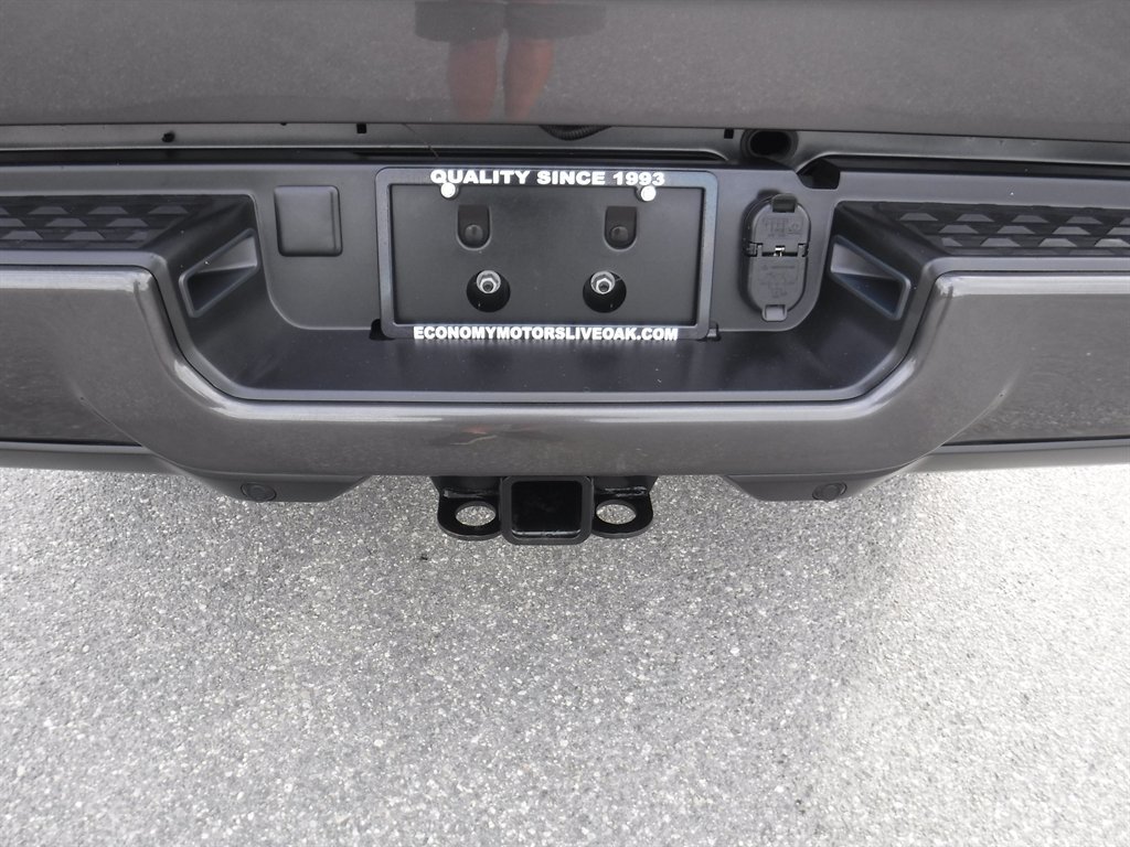 Used 2026 RAM 2500 Laramie AWD/4WD image 6