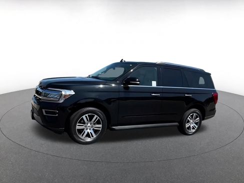 Used 2024 Ford Expedition Limited RWD image 6