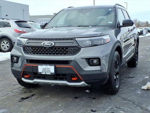 Used 2022 Ford Explorer Timberline w/ Timberline Technology Package image 2