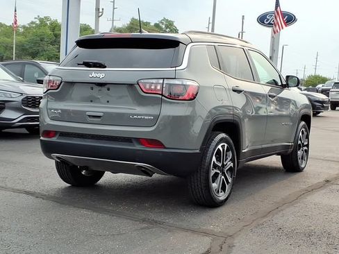 Used 2023 Jeep Compass Limited AWD/4WD image 4