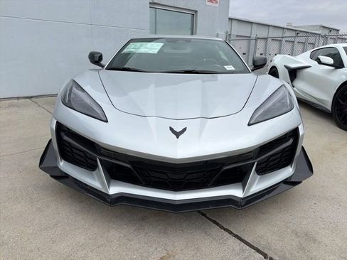 New 2026 Chevrolet Corvette Z06 image 2