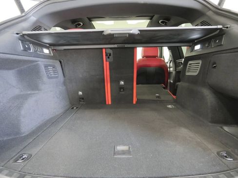 Used 2023 Alfa Romeo Stelvio Veloce AWD/4WD image 28