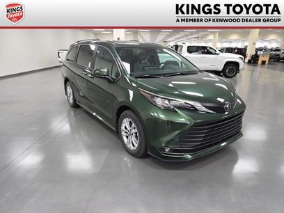 New 2026 Toyota Sienna XLE
