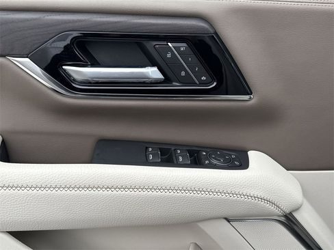 New 2026 GMC Yukon XL Denali image 15