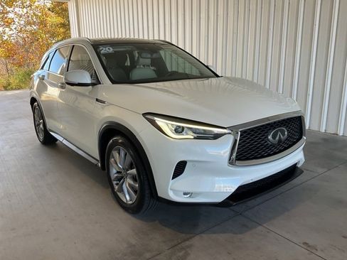 Used 2020 INFINITI QX50 Essential image 26