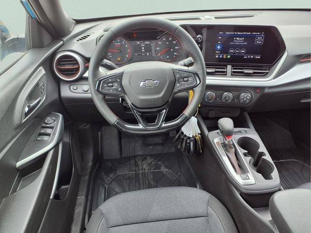 New 2026 Chevrolet Trax RS w/ Driver Confidence Package FWD image 14