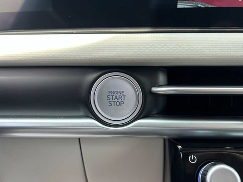 New 2026 Hyundai Tucson SEL Plus FWD image 35