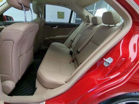 Used 2013 Mercedes-Benz C 300 4MATIC Sedan image 26