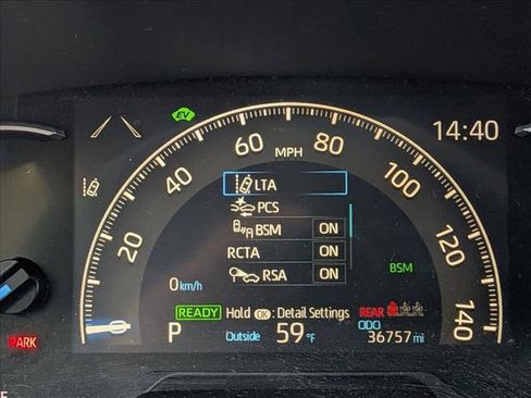 Used 2023 Toyota RAV4 SE w/ Convenience Package image 9