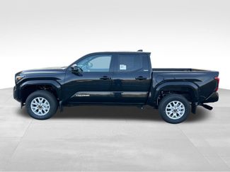 New 2026 Toyota Tacoma SR5 AWD/4WD video 2