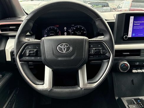 Used 2024 Toyota Tacoma TRD Off-Road AWD/4WD image 19