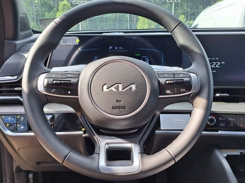 New 2025 Kia Sportage X-Line image 9