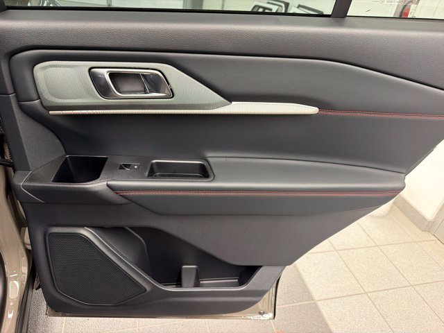 New 2027 Ford Explorer ST-Line AWD/4WD image 12