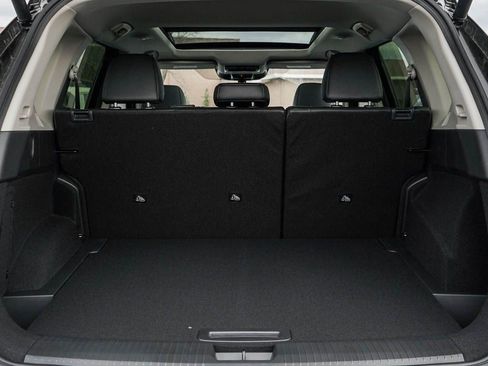 New 2026 Nissan Rogue SV AWD/4WD image 8