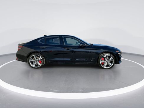 Used 2025 Genesis G70 2.5T w/ Sport Prestige Package image 9