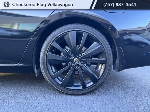 Used 2022 Nissan Altima 2.5 SR w/ Midnight Edition Package image 7