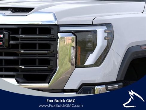 New 2025 GMC Sierra 2500 Pro w/ Convenience Package image 10