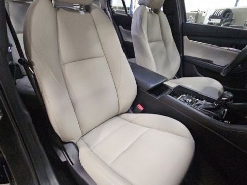 Used 2025 MAZDA MAZDA3 s image 42