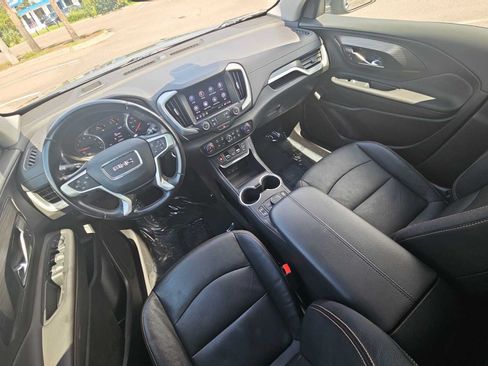 Used 2020 GMC Terrain SLT AWD/4WD image 22