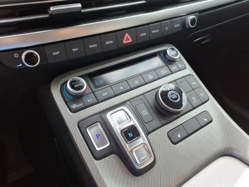 Used 2024 Hyundai Palisade SEL FWD image 9