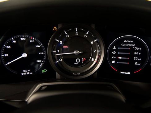 Certified 2022 Porsche 911 Carrera 4S image 22