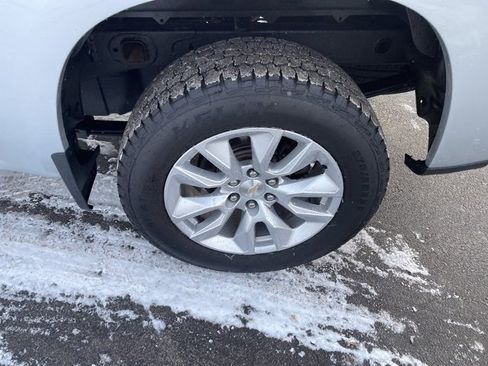 Used 2022 Chevrolet Silverado 1500 Custom image 25